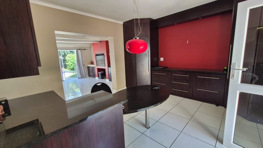 4 Bedroom Property for Sale in Bergsig Eastern Cape